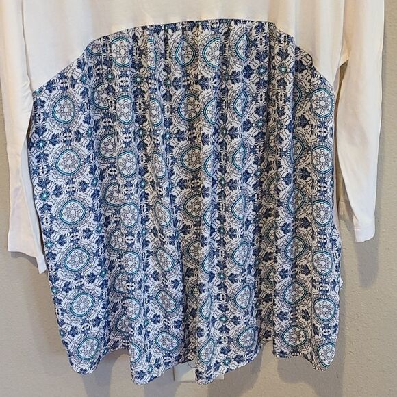 Loft womens 3/4 sleeve white and blue design flowy shirt size xs - Picture 4 of 4